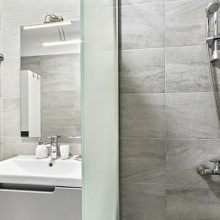 公寓 Aquamarine - Pool & *