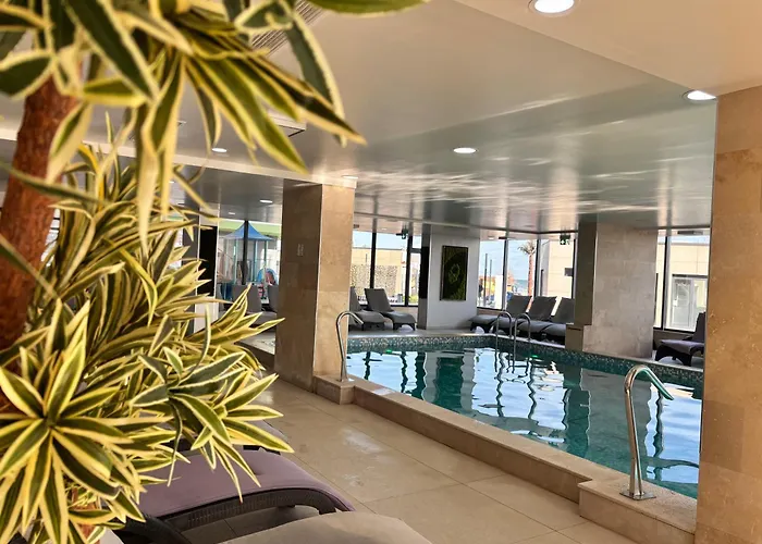 Aquamarine - Pool & * Năvodari