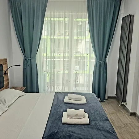 Apartment Aquamarine - Pool &