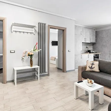 Apartman Aquamarine - Pool &