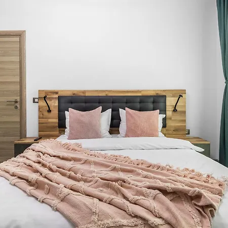 Apartman Aquamarine - Pool &