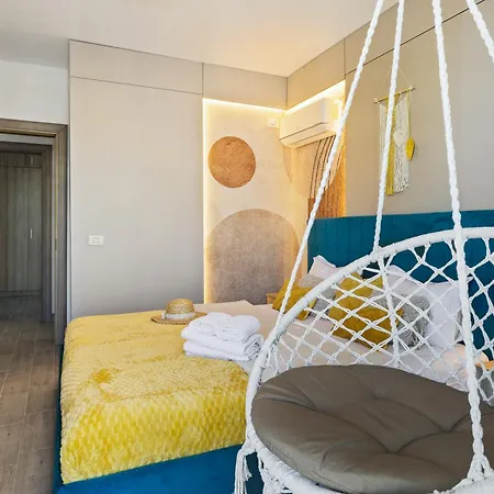 Aquamarine - Pool & Appartement Năvodari