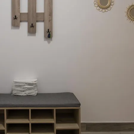 Apartament Aquamarine - Pool & Năvodari