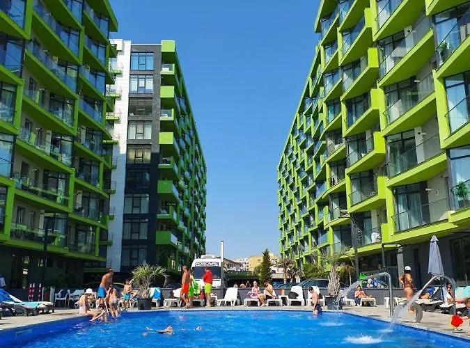 דירה Aquamarine - Pool &