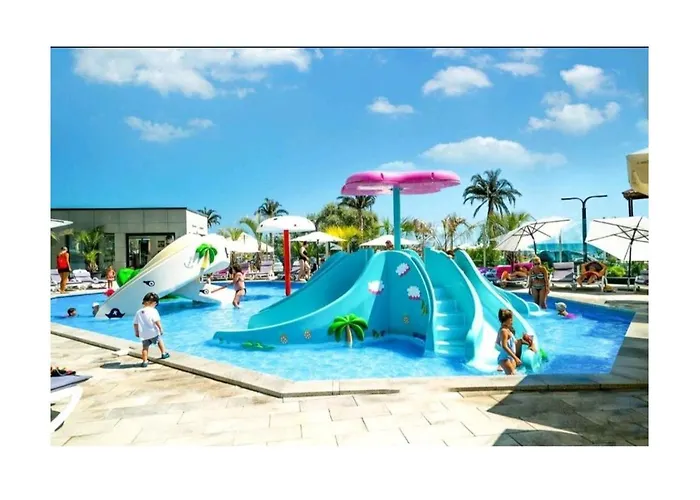 דירה Aquamarine - Pool & *